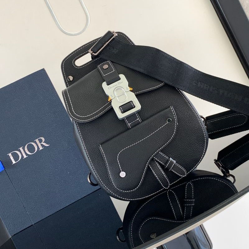 chr1st1an D10r waist chest packs